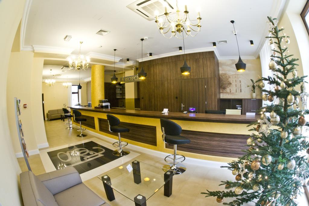 Hotel Gal Tarnów Esterno foto