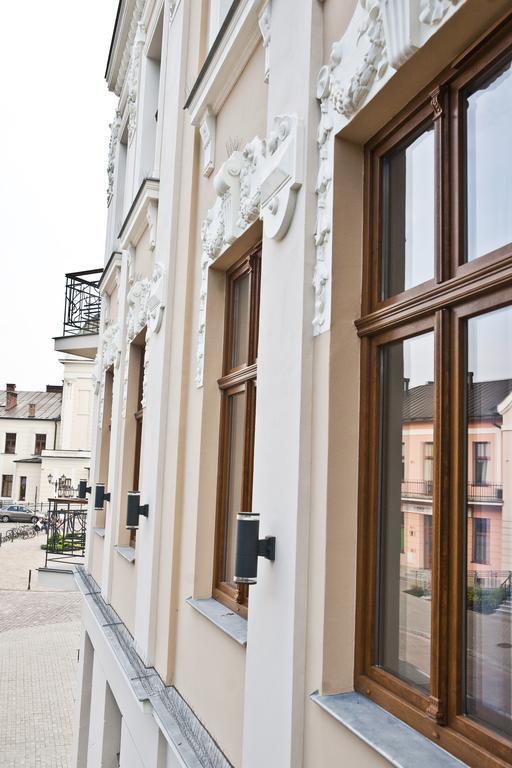 Hotel Gal Tarnów Esterno foto