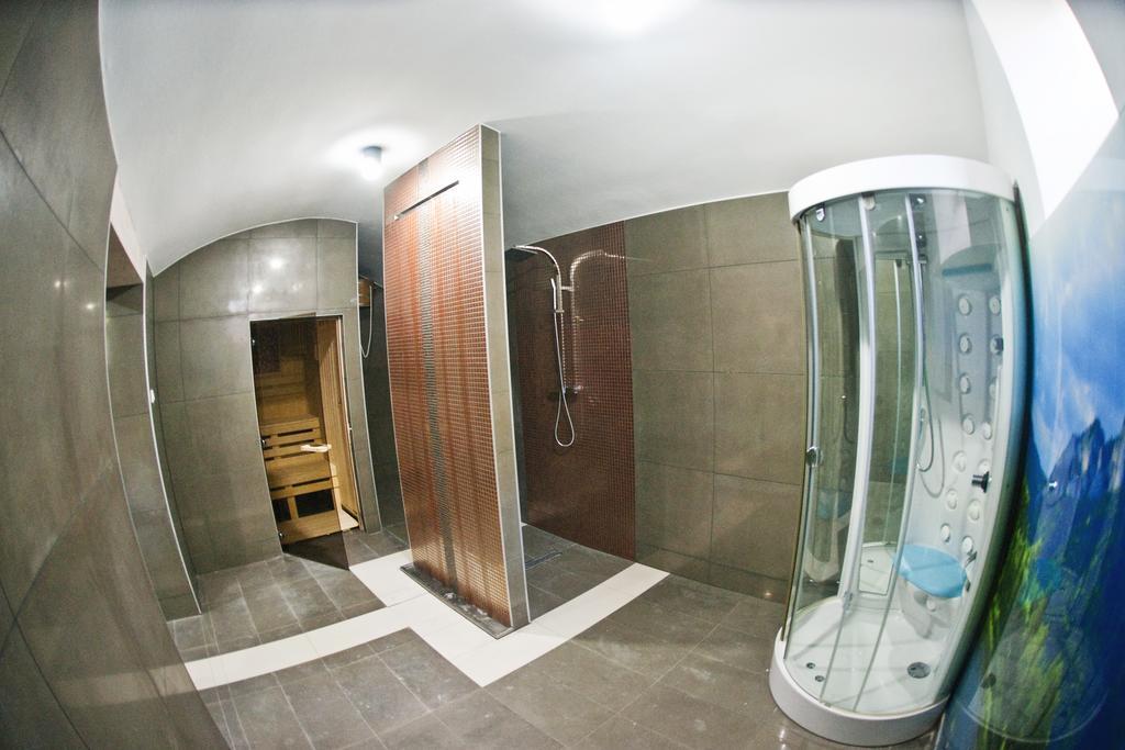 Hotel Gal Tarnów Esterno foto